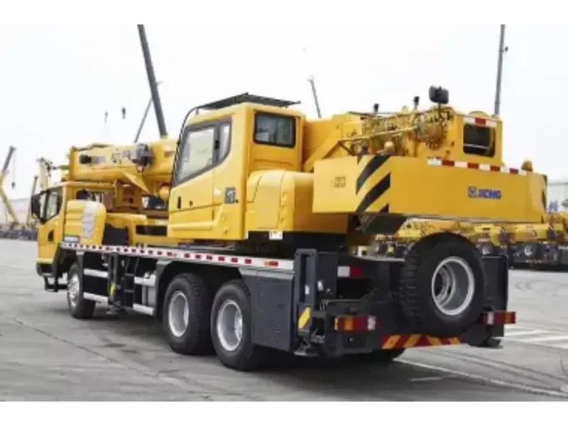 XCMG 30 ton crane truck mobile truck